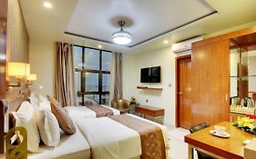 Unima Grand
